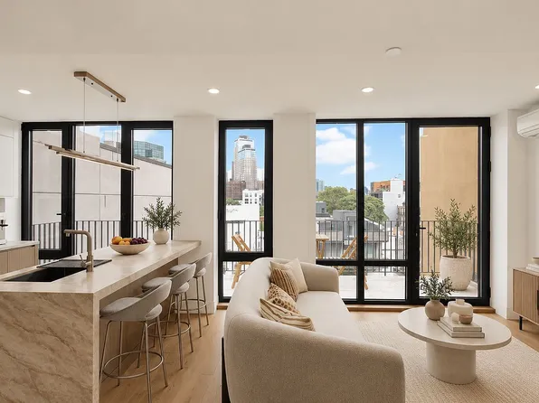 149 Green St #601, Brooklyn, NY 11222