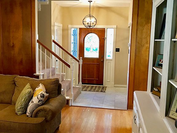 4th image of 5723 Woodland Creek Dr