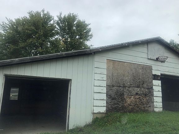 2nd image of 229 Pelton Pl