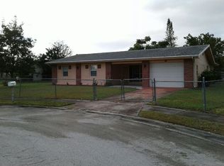 151 NE Penlynn Ave, Port Saint Lucie, FL 34983