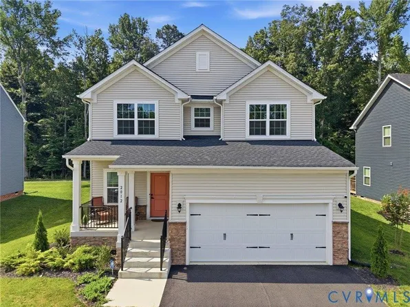 2012 Enon Station Dr, Chester, VA 23836