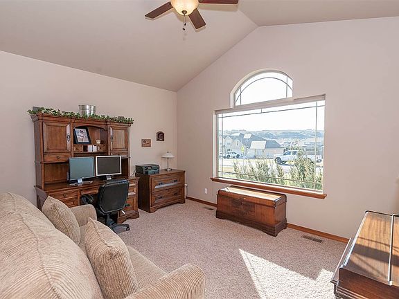 3rd image of 104316 Heather Dr