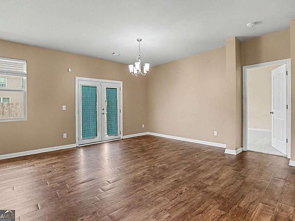 4th image of 1886 Osprey Dr