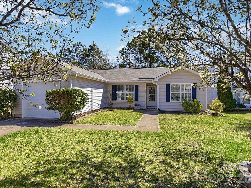 1st image of 10359 Gold Pan Rd