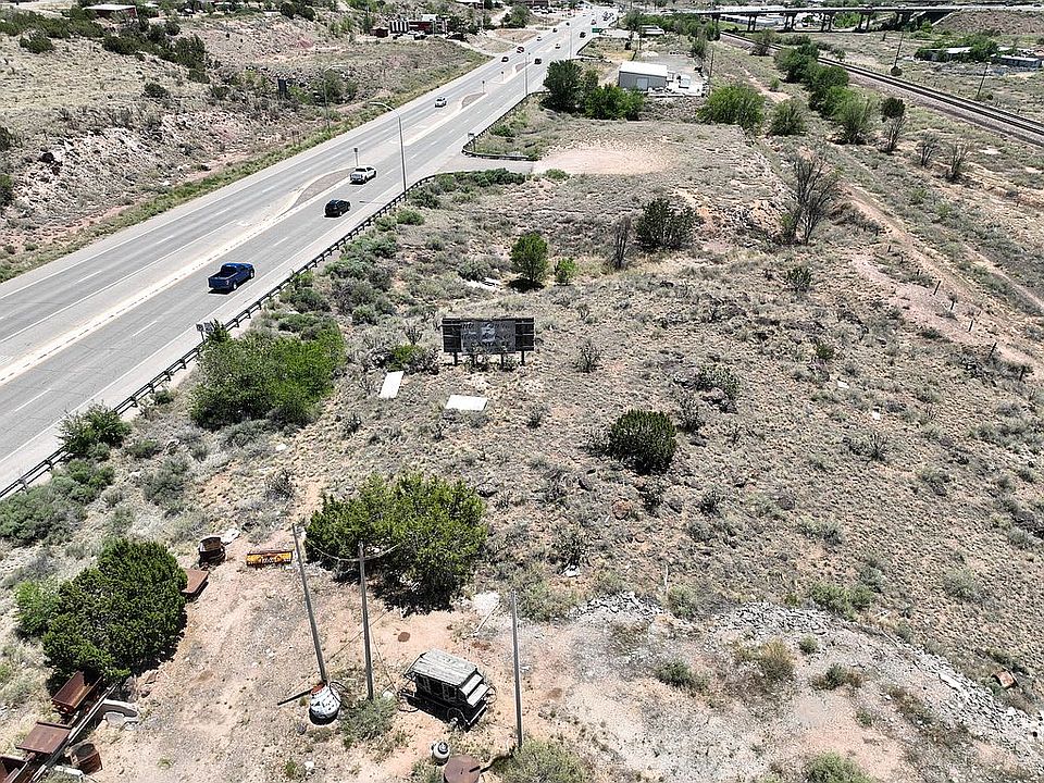 2nd image of W Santa Fe Ave
