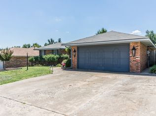 500 Queensboro Pl, Yukon, OK 73099