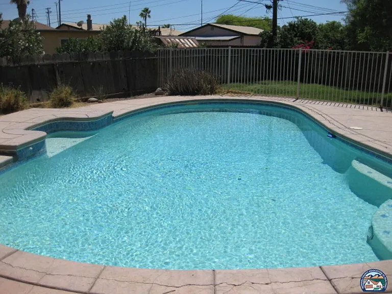 1661 Yucca Dr — Photo 14