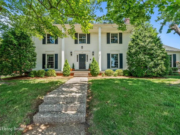 911 Thorpe Dr, Douglass Hills, KY 40243