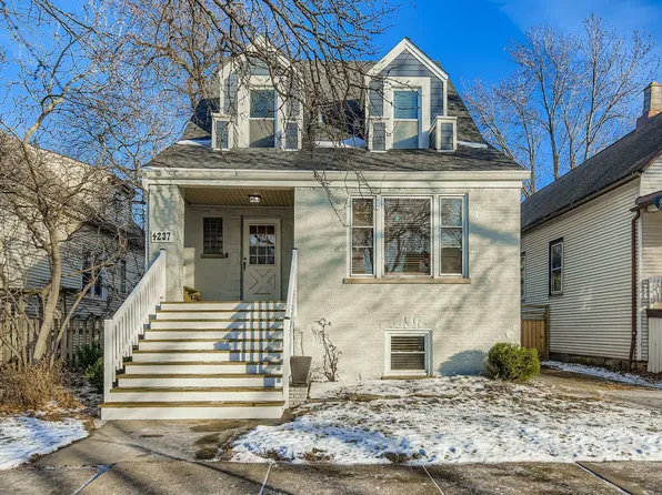 4237 N Avers Ave, Chicago, IL 60618