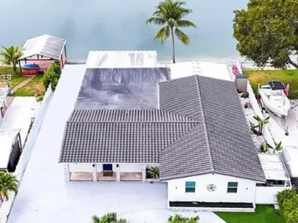6290 W 16th Ave, Hialeah, FL 33012