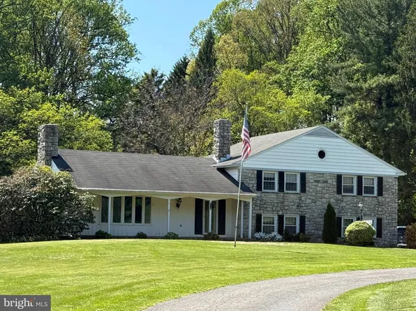 139 Rock Rd, Honey Brook, PA 19344