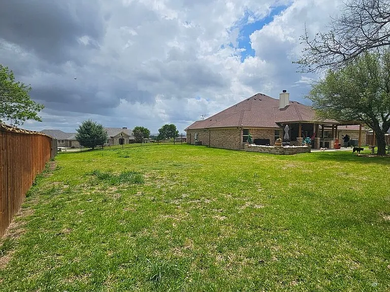 277 Skyline Dr — Photo 25
