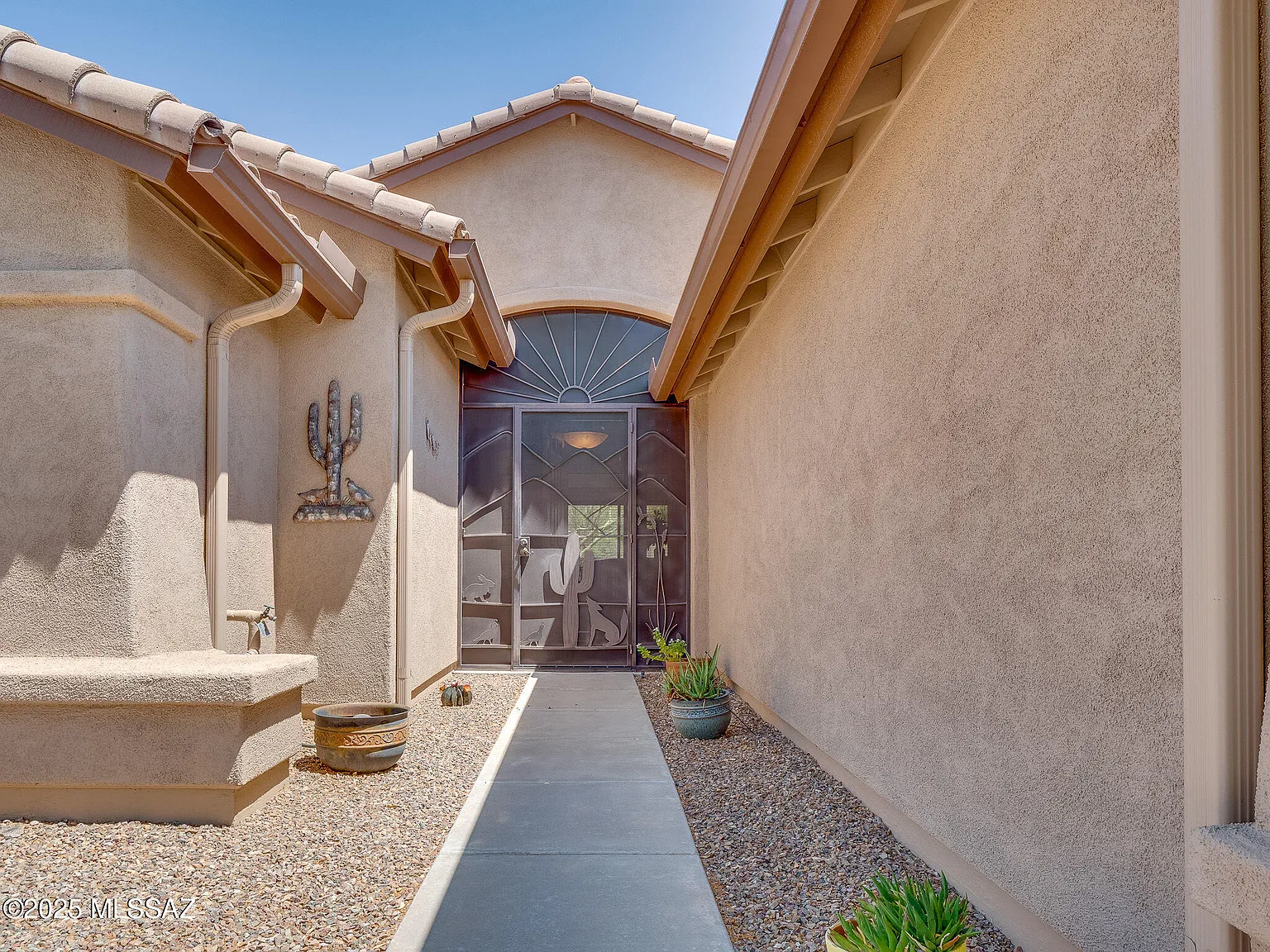 2 bed, 2.0 bath, 1478 sqft, $4,300 — Photo 2