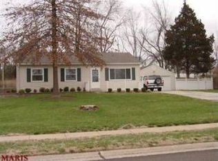 605 Joyceann Dr, Manchester, MO