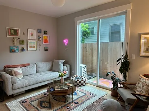 6228 NE 11th Ave — Photo 7