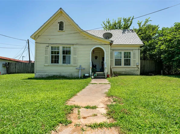 341 Graham St, Paris, TX 75460