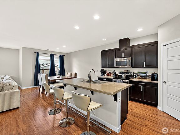 5th image of 17316 115th Avenue E