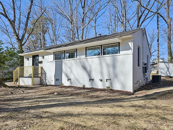 2nd image of 2343 Derby Dr