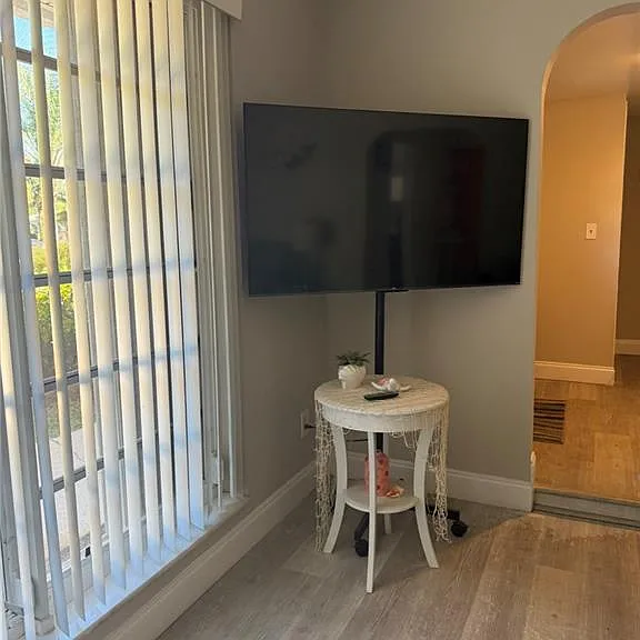 154 SE Selva Ct — Photo 8