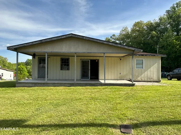 107 Wiley Cemetery Ln, Rocky Top, TN 37769