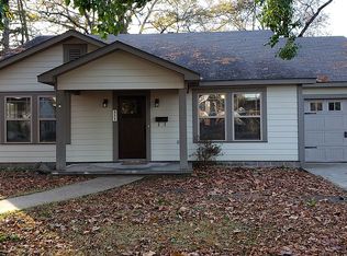 325 Center St, Conway, AR 72034