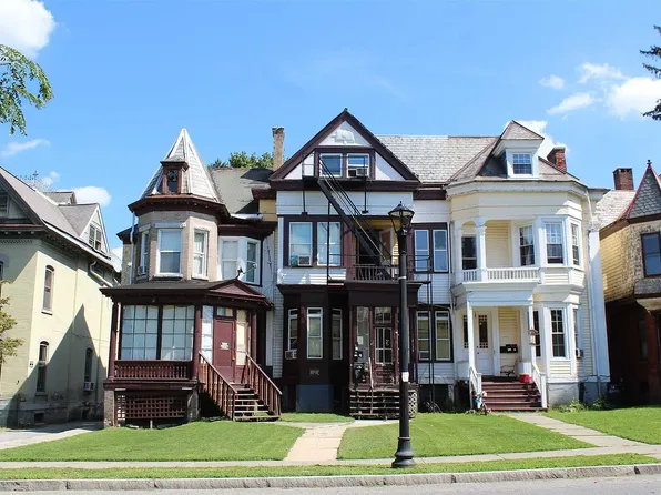 44 S Hamilton St, Poughkeepsie, NY