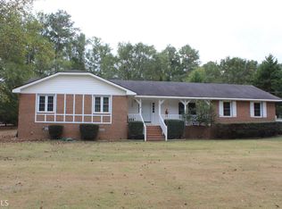 2508 W McIntosh Rd, Griffin, GA 30223