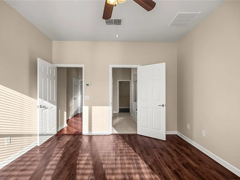 4073 SW 47th Ct — Photo 15