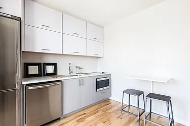 Rented by Tri State Commercial Realty