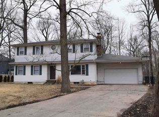 3200 Stradling Rd, Muncie, IN 47304