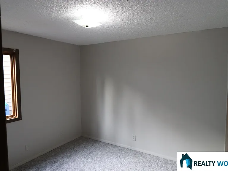 2418 D Street — Photo 6
