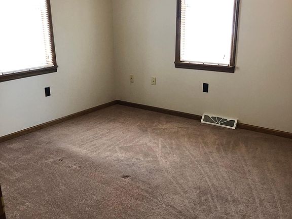 5th image of 516 Highland Ave #516
