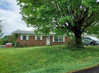 1306 Windy Acres St SW, Lenoir, NC 28645
