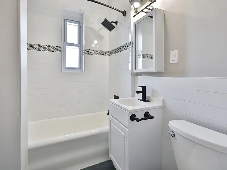 4241 Locust St #B0 — Photo 27