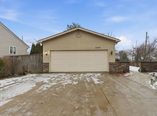 20446 Williamson St, Clinton Township, MI 48035