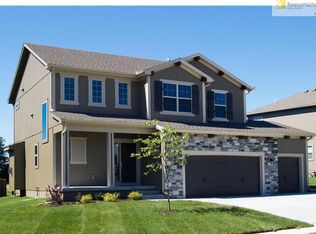 919 NW Long Dr, Grain Valley, MO 64029