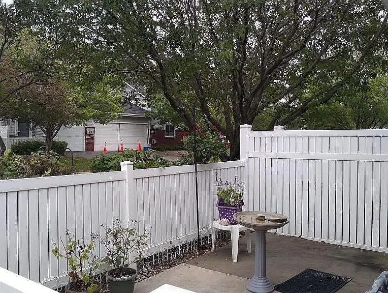 14182 Plymouth Ave S — Photo 8