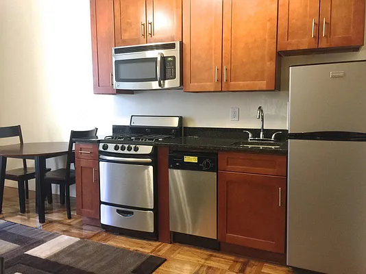 Rented by Bohemia Realty Group | media 11