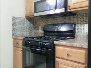50 Temple St #1, Somerville, MA 02145