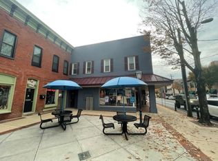 3 S Market St APT 201, Elizabethtown, PA 17022