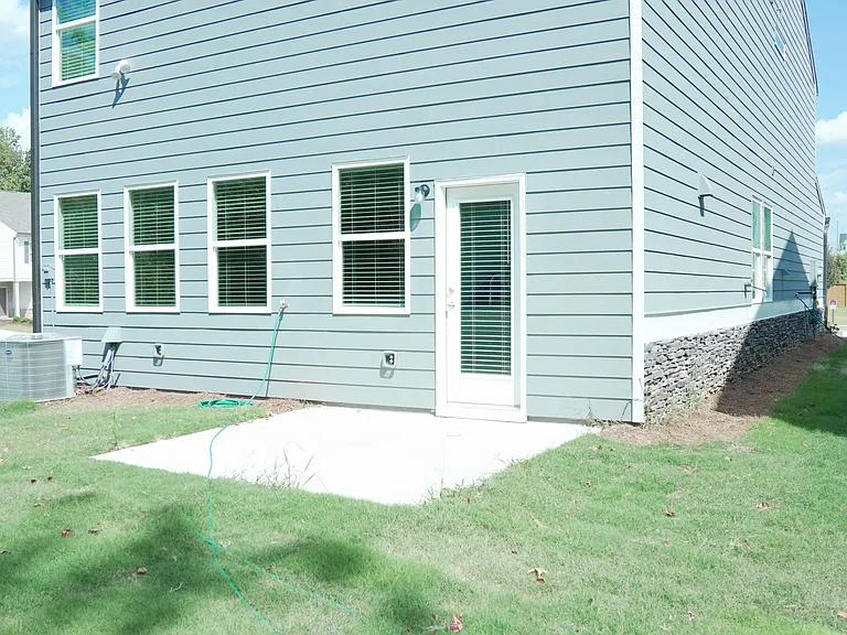 79 Pineview Dr — Photo 19