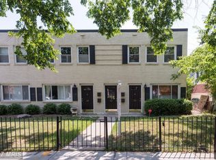 30 17th St SE APT B, Washington, DC 20003