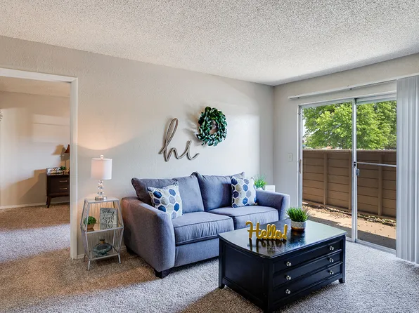 Riverchase Apartments