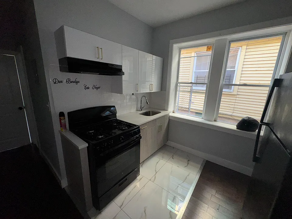 308 Renner Ave #1A