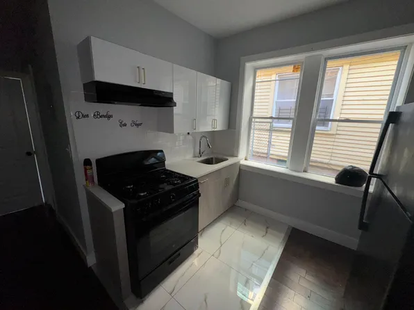 308 Renner Ave, Newark, NJ