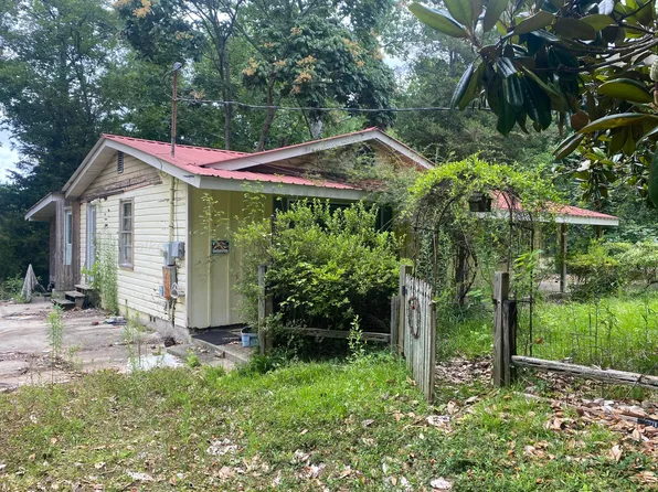 628 Alma Rd, Jasper, AL 35501