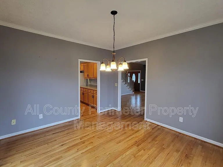 653 Glenn Gee Rd — Photo 10
