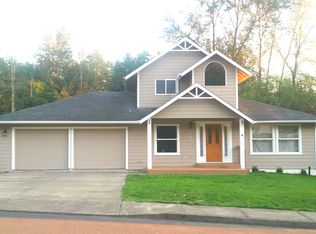 108 Cedar Falls Dr, Kelso, WA 98626