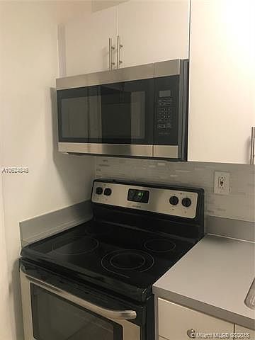 1st image of 16911 NE 21st Ave APT 2
