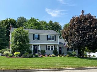 5 Sarahs Trce, East Greenwich, RI 02818